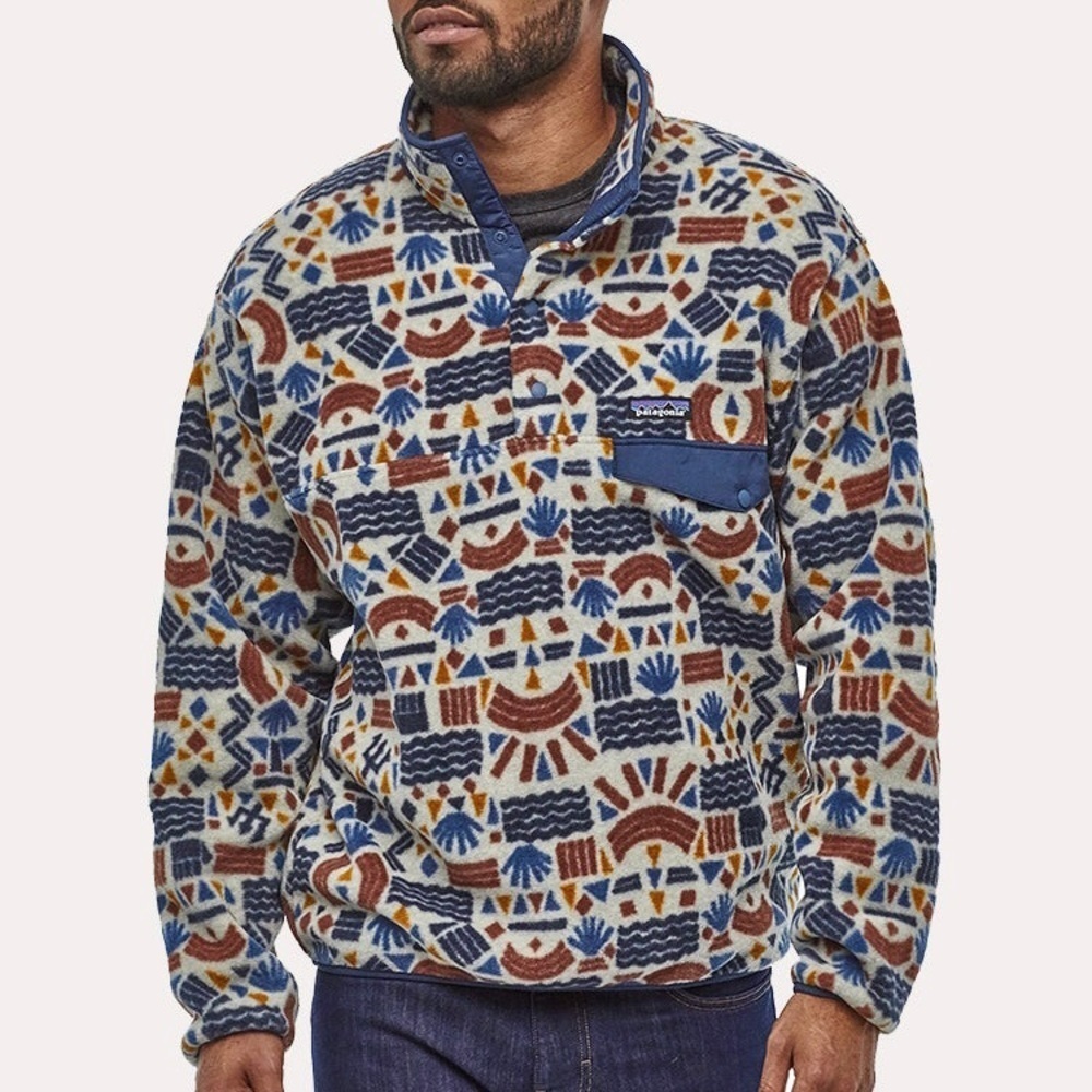 RARE🔥 Patagonia Lightweight Synchilla Fleece Pullover, Protected Peaks Print